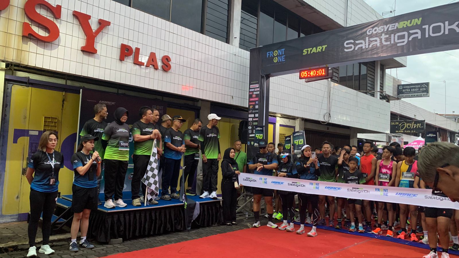 ENERGI BARU SALATIGA! FRONT ONE GOSYEN SUKSES GELAR EVENT LARI 10K PERDANA