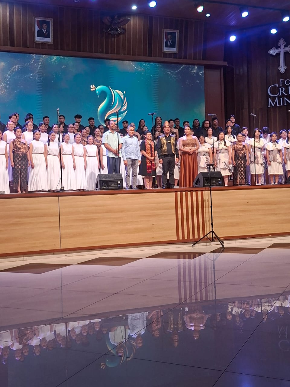 Voice of Satya Wacana Christian University gelar konser 