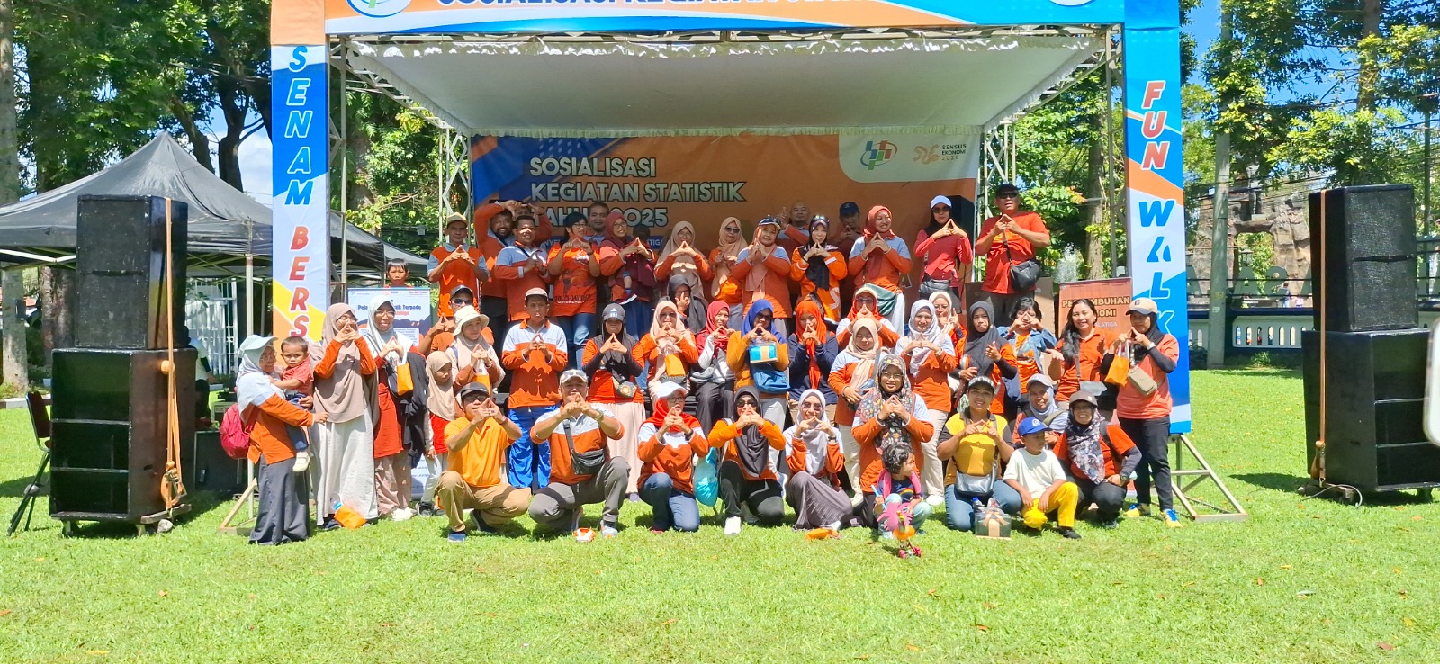 BPS Kota Salatiga mengajak masyarakat untuk mengenal kegiatan statistik.